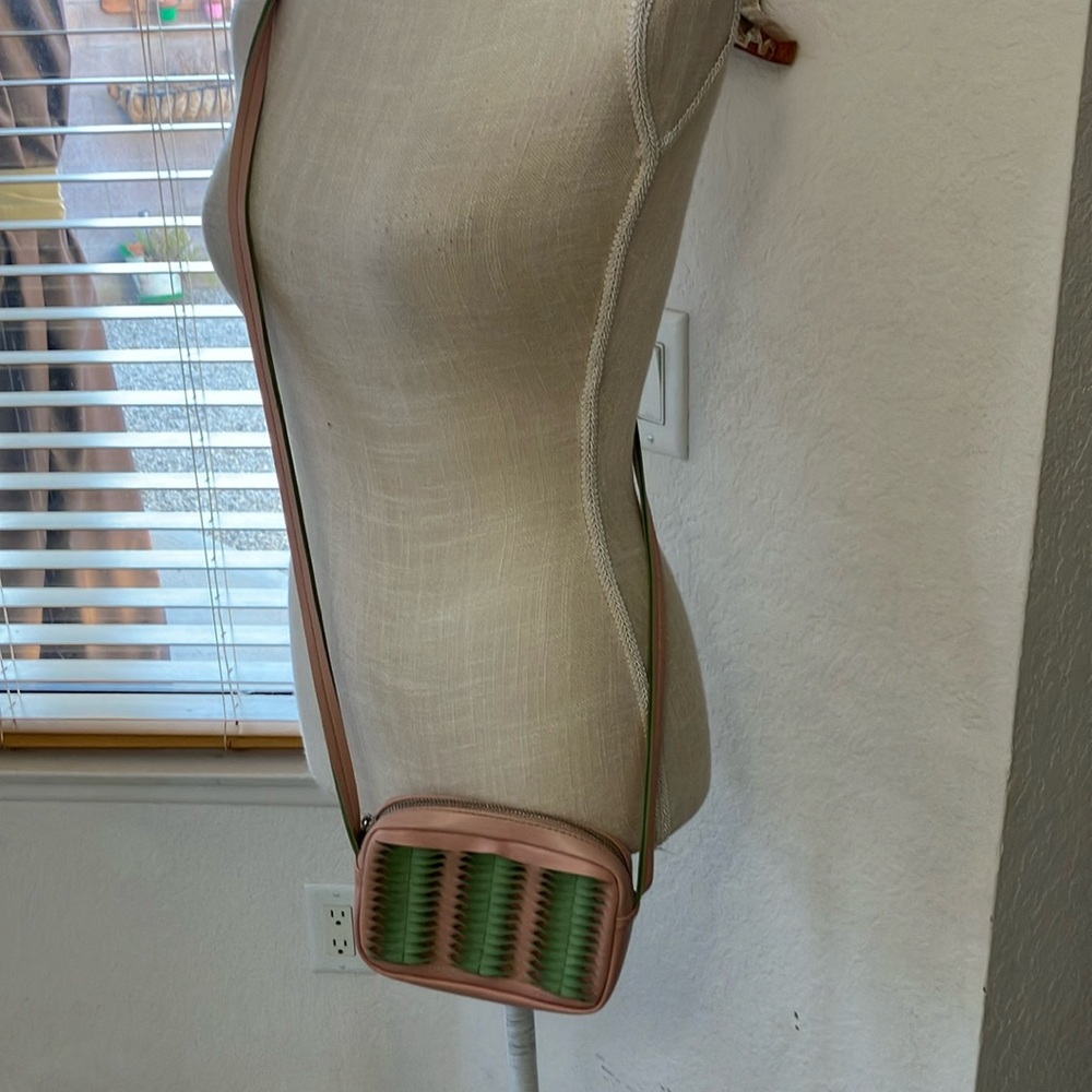 Steve Madden Pink Green Vegan Leather Crossbody purse like new condition